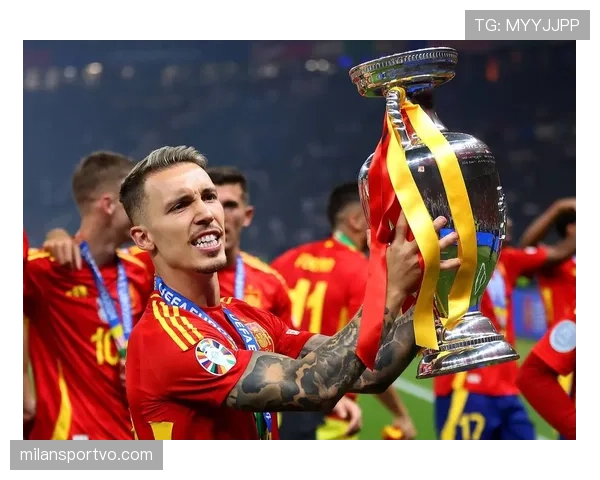 奥布拉克：西甲冠军赛季后防基石的决定性贡献