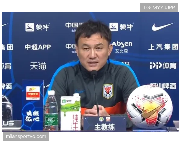 球员资格规则详解：参赛条件与裁判判罚标准解析